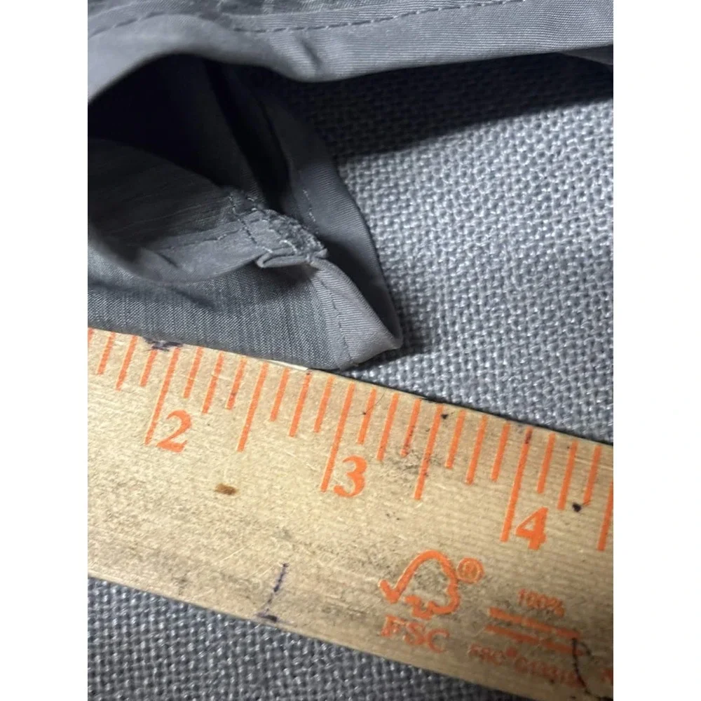 Nike Womens Shorts Size S Athletic Gray Dri-fit Polyester Solid Running Shorts